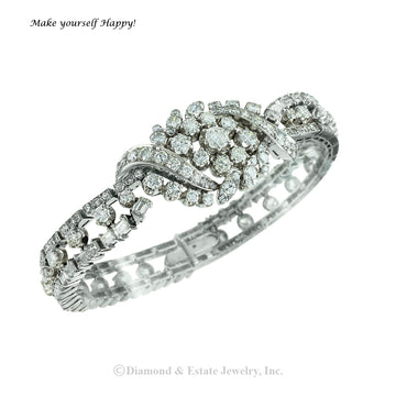 Vintage flexible 10.50 carats diamond and platinum bracelet circa 1950. Jacob's Diamond & Estate Jewelry.