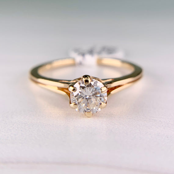 Vintage 1980's .60 Carat Solitaire Diamond Engagement Ring 18k Yellow Gold - Jacob's Diamond and Estate Jewelry