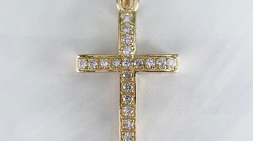 Medium Diamond Cross Pendant Necklace 14k Yellow Gold