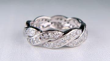 Vintage 1950's Twist Diamond Eternity Band Ring Platinum