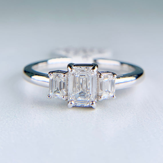 Emerald Cut Diamond 3 Stone Ring Platinum