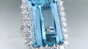 1960's Vintage 17.5 Carat Aquamarine and Diamond Statement Ring 18k White Gold