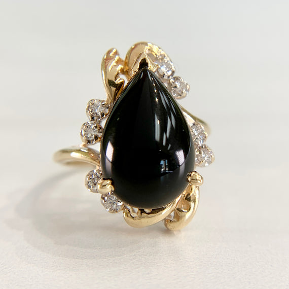 1990's Pear Onyx and Diamond Ring 14k Gold