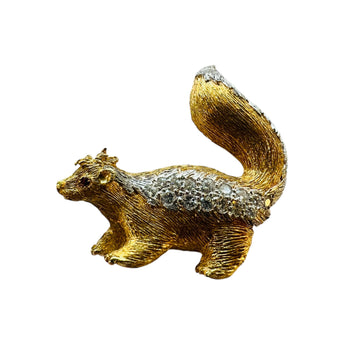 Skunk Diamond Yellow Gold Brooch Circa 1970s