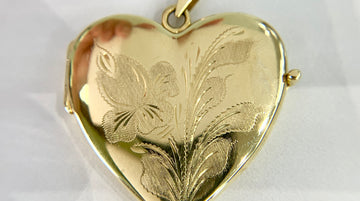 Vintage Large Iris Flower Heart Locket Pendant 14k Yellow Gold