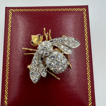 Rosenthal Vintage Extra Large Diamond Ruby Gold Bee Brooch Circa 1970s