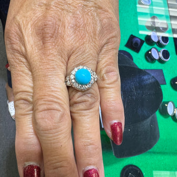 1950s Vintage Turquoise Diamond Platinum Cluster Ring