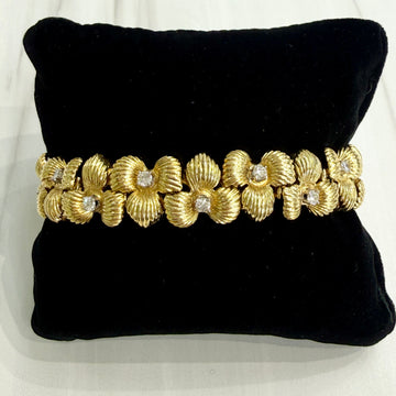 Vintage 1970's Flower Diamond Bracelet 18k Yellow Gold