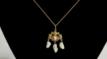 Antique 1905 Art Nouveau Pearl Drop Pendant Necklace 14k Yellow Gold