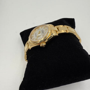 Rolex Lady Datejust 18k Yellow Gold Wristwatch Mother Of Pearl Dial