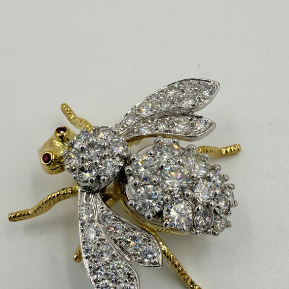 Rosenthal Extra Large Diamond Ruby Gold Bee Brooch Circa 1970s - Jacob's Diamond and Estate Jewelry