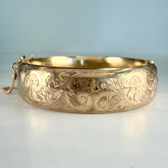 Vintage 1967 Birmingham Wide Engraved Bangle Bracelet 9k Yellow Gold