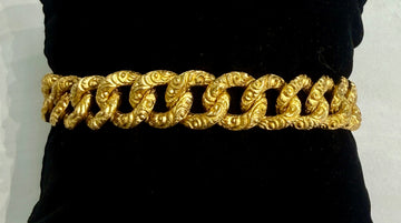 Antique 1890's Victorian Repousse Curb Link Bracelet 14k Yellow Gold