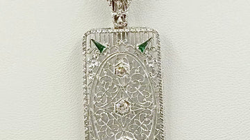 1930s Art Deco Filigree Diamond 14k White Gold Pendant Necklace