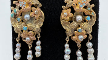 1880s Victorian Tri Color Gold Dangling Earrings