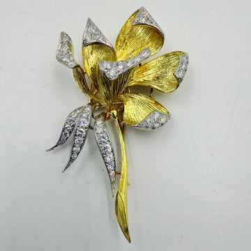 Olga Tritt 1950s Diamond Floral Yellow Gold Platinum Brooch