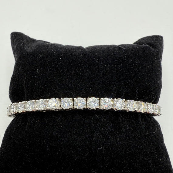 Cartier Diamond Platinum Tennis Bracelet 6 5/8” Long