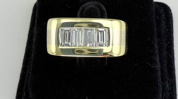 4 Stone Baguette Diamond 18k Yellow Gold Ring Size 7.5