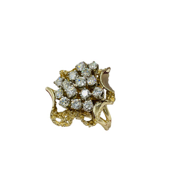 1970s Diamond Cluster Yellow Gold Ring