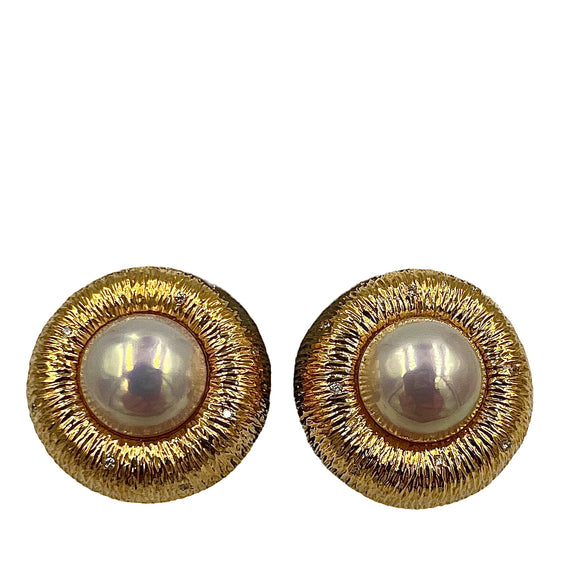 1990s Mabe Pearl Diamond 18k Yellow Gold Earrings