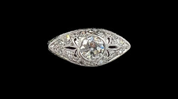 Vintage 1.01 Ct TW  Diamond white Gold Platinum Engagement Ring