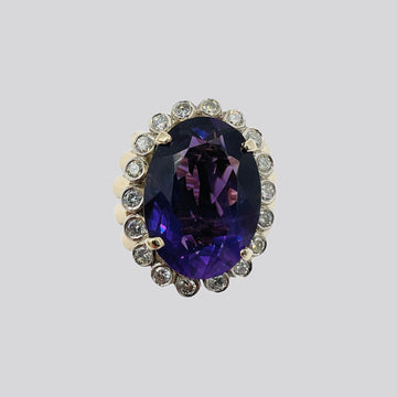 1950s Retro Amethyst Diamond Yellow Gold Cocktail Ring