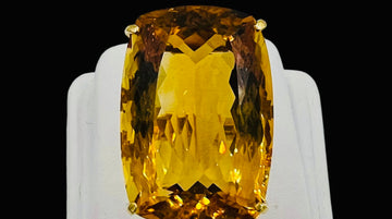70 Carat Citrine Solitaire 18k Yellow Gold Cocktail Ring