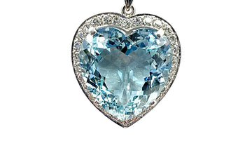 1950s Heart Shape Aquamarine Diamond Platinum White Gold Pendant Necklace
