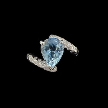 Chanel Aquamarine Diamond Comete Star 18k White Gold Ring - Jacob's Diamond and Estate Jewelry