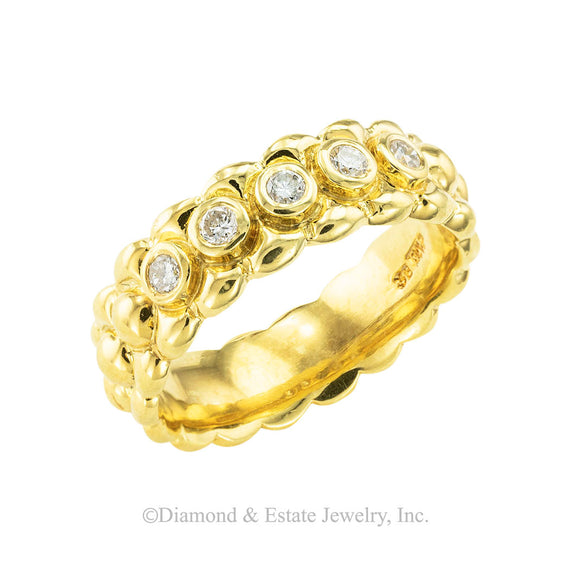 Diamonds and yellow gold gentleman’s wedding band circa 2000. Jacob's Diamond & Estate Jewelry.